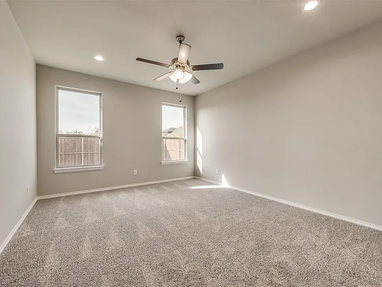 1800 Winecup Dr — Photo 29