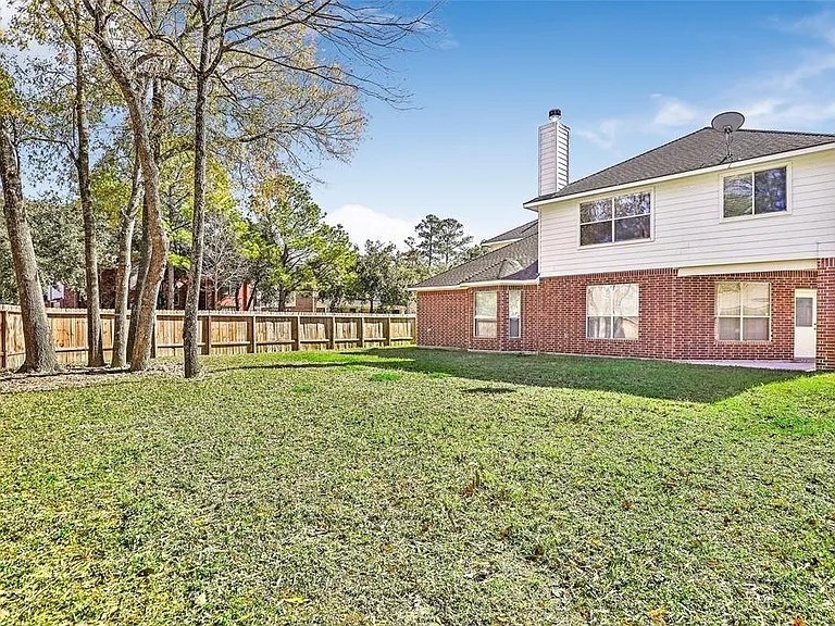 13019 Chandler Chase Ct — Photo 36
