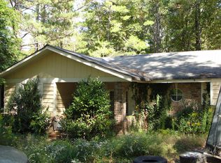 3690 Everson Rd, Snellville, GA 30039