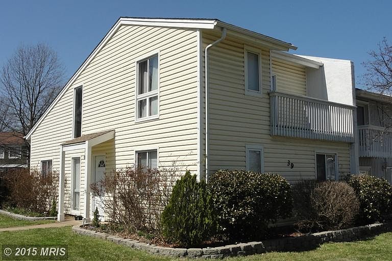 1st image of 39 Carolina Court