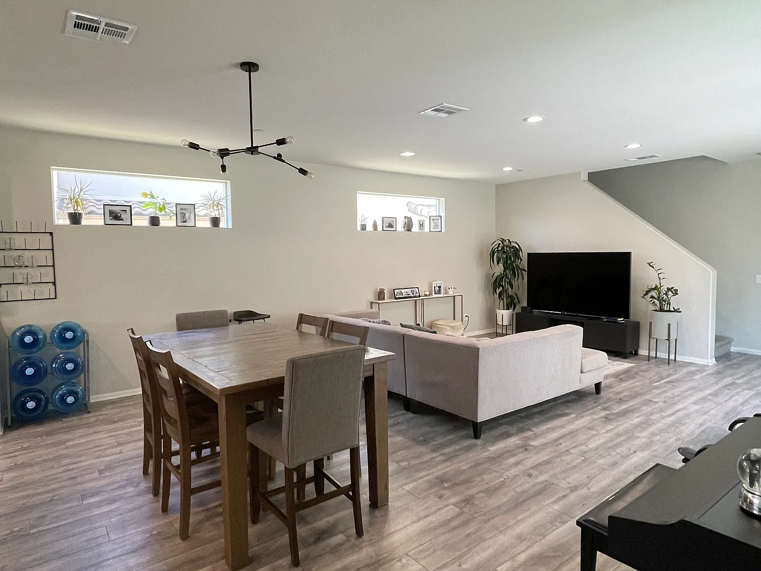 1593 Bath Ave — Photo 3