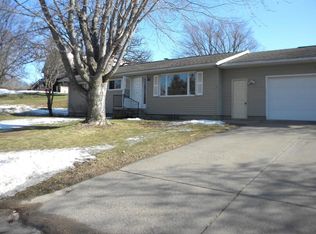 315 3rd Ave E, Holmen, WI 54636