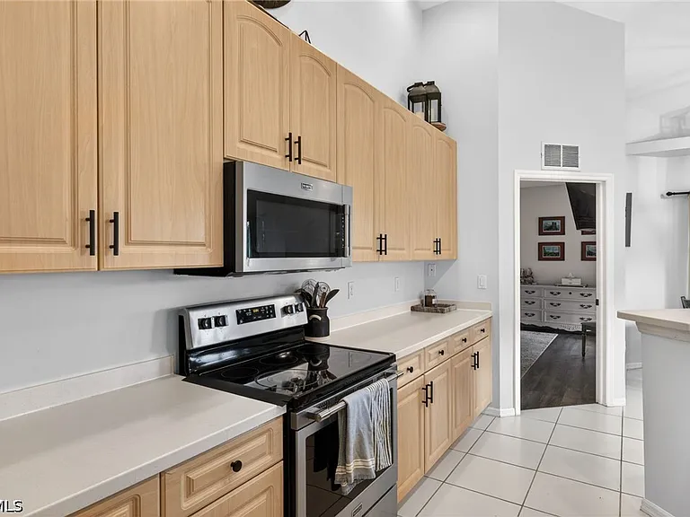 5450 Park Rd #4 — Photo 10
