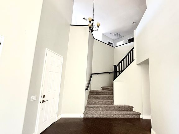 2nd image of 29106 San Remo Pl
