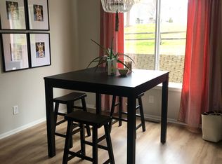 855 Summer Pines Cir, Hudson, WI 54016