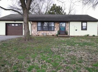 2229 E A St, Belleville, IL
