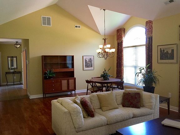 4th image of 2685 Flying Ebony Dr