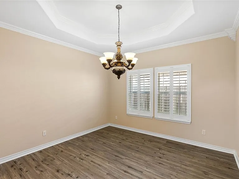 6206 Queen Jane St — Photo 3