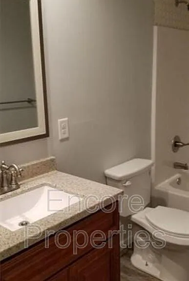 119 S 7th Ave — Photo 10