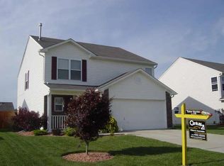 1648 W Carlton Dr, Greenfield, IN