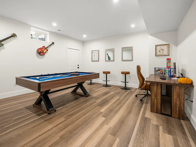 21 Bolton St #2 — Photo 22
