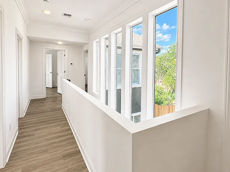 804 E Dean Keeton St — Photo 31
