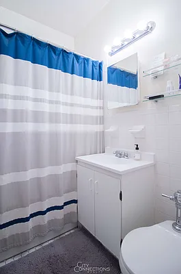 Rented by City Connections Realty | media 19