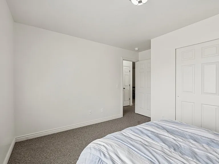 1884 Shepard Ln #1 — Photo 11