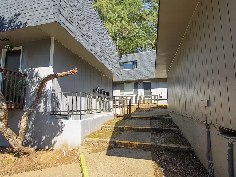 3743 Liberty Rd S — Photo 1