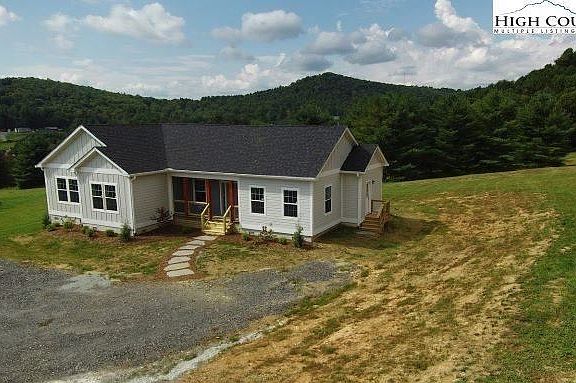 2nd image of 333 Olde Fields Dr