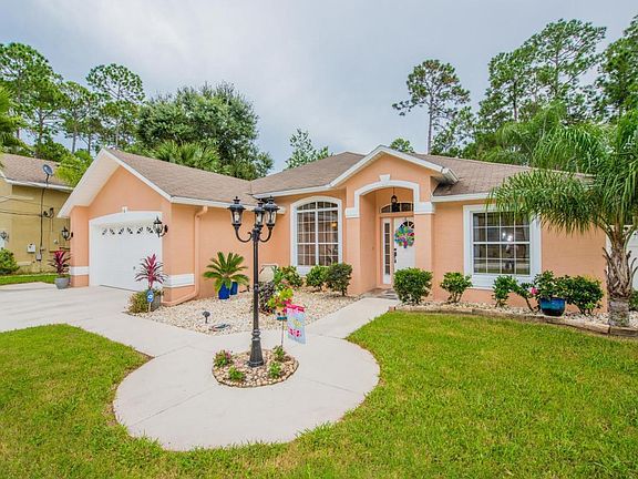 3rd image of 6 Poinciana Ln