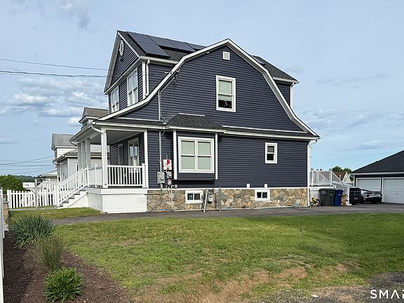 2nd image of 124 Harmony Street