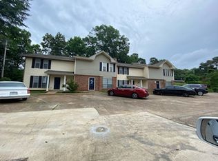 600 7th Ave N #1, Columbus, MS 39701