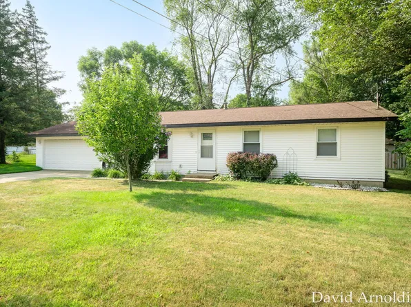 1794 Vans Blvd, Holland, MI 49423