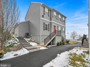 1 Rothenburg Way, Adamstown, PA 17569