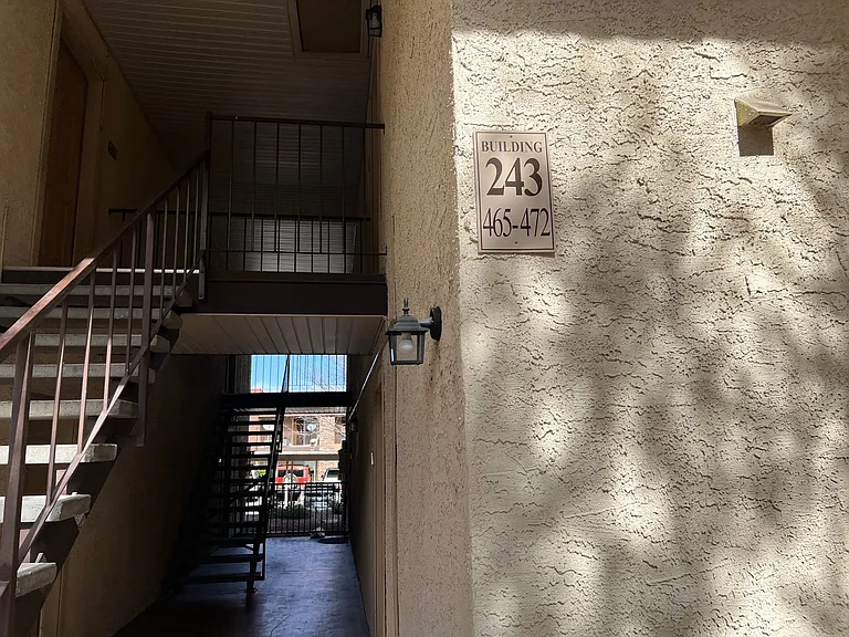 4960 Indian River Dr #467 — Photo 4