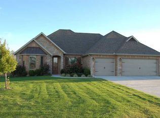 363 W Orchard Creek Dr, Farmington, AR 72730