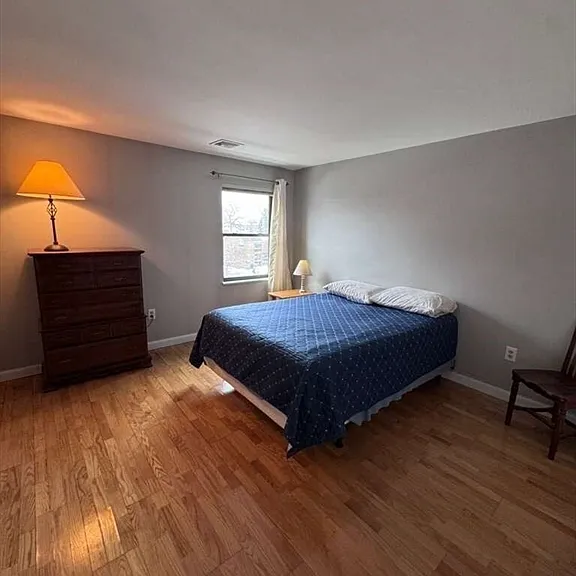 20 Central St #215 — Photo 11
