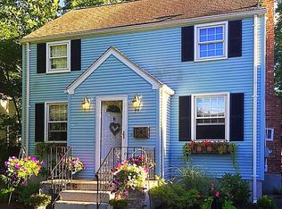 77 Saint Augustine St, West Hartford, CT 06110