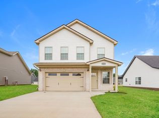 255 Dugger Dr, Clarksville, TN 37042