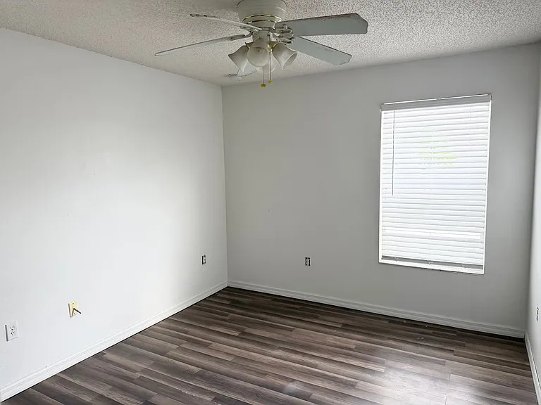 301 Shad Way — Photo 19