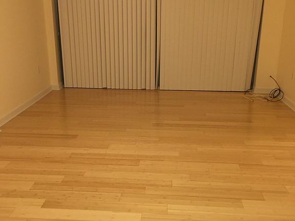 4th image of 11 Canterbury Sq APT 102