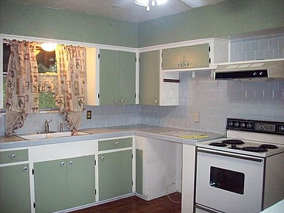 4th image of 1126 Lindo Dr