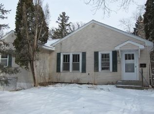 1054 Summit Ave, South Saint Paul, MN 55075