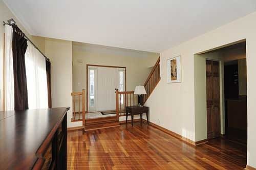 4th image of 38 S Stonington Dr