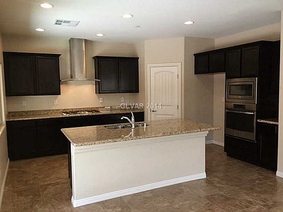 3rd image of 821 Motherwell Avenue Lot #77
