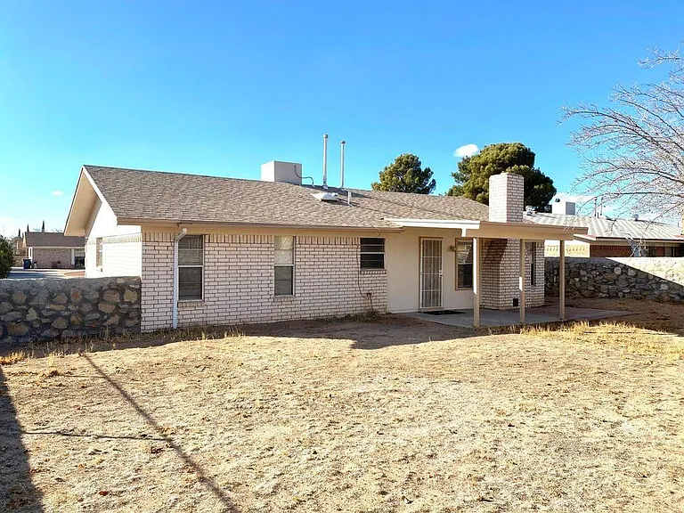 3240 Kilgore Pl — Photo 32