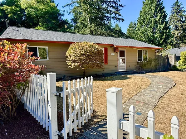 16807 11th Ave NE, Seattle, WA 98155