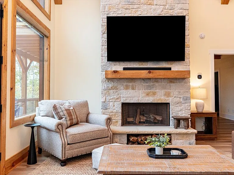 458 Palisade Dr — Photo 43