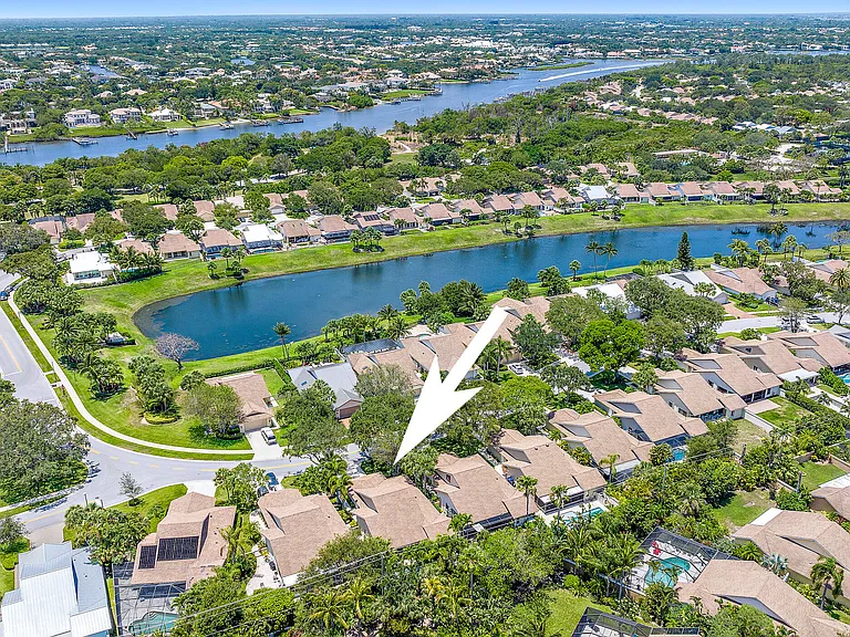 203 E River Park Dr — Photo 8