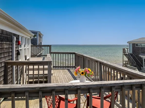 539 Commercial St #6, Provincetown, MA 02657