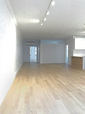 Rented by Owner | media 13