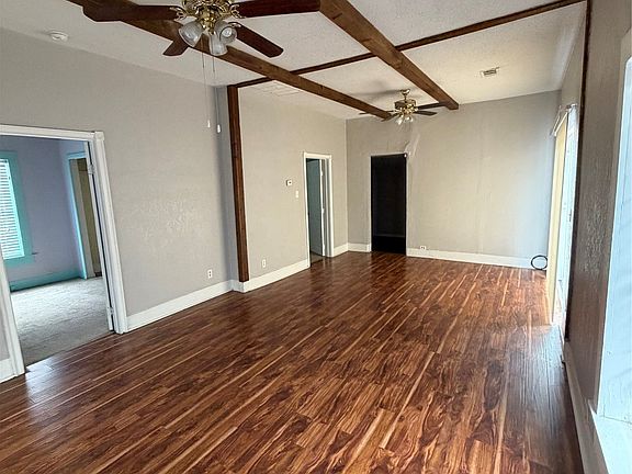 3rd image of 318 N Ash Ave