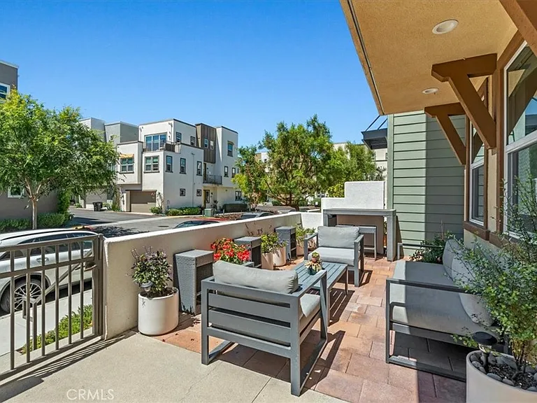 634 Daniel Freeman Cir — Photo 42