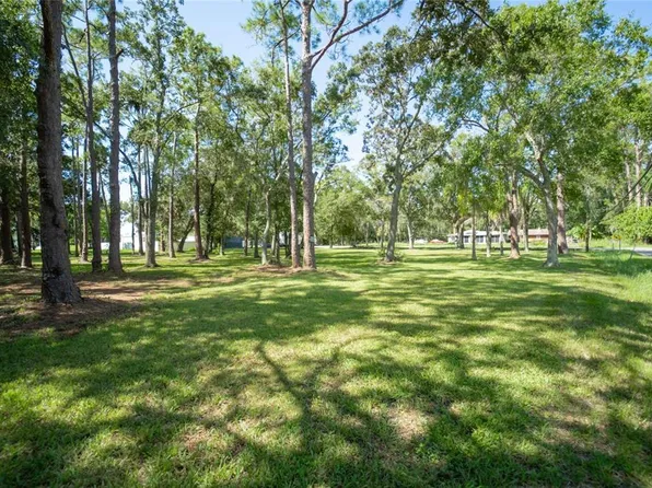 8701 Hart Ln, Tampa, FL 33635