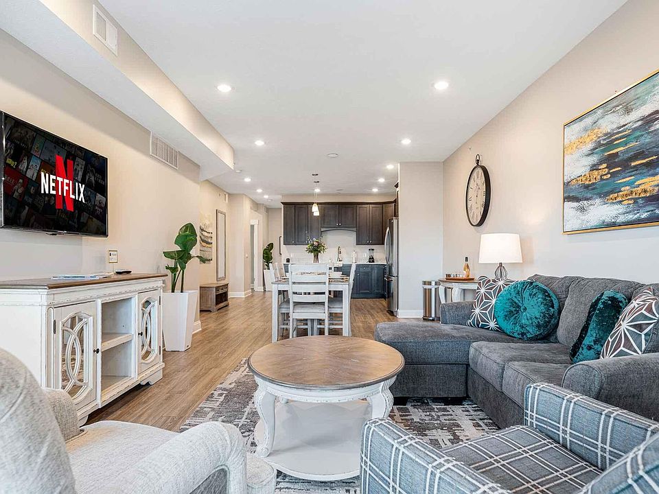 1st image of 539 Bay St #402W