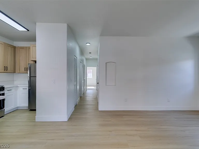 4730 E Craig Rd #1085 — Photo 2
