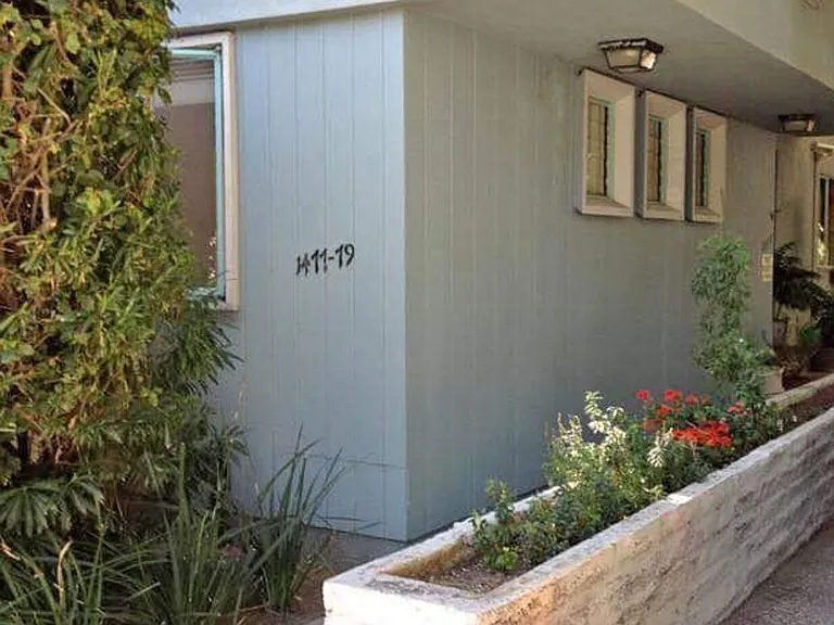 1477 Havenhurst Dr #1 — Photo 29