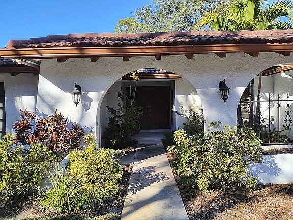 4th image of 4609 W San Miguel St