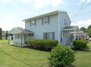 906 40th St, Vienna, WV 26105